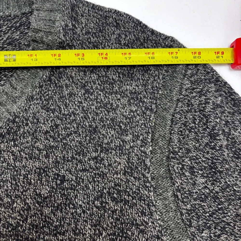 Banana Republic Mens XL V-Neck Sweater Gray Marl Knit Ribbed Trim‎ Pullover